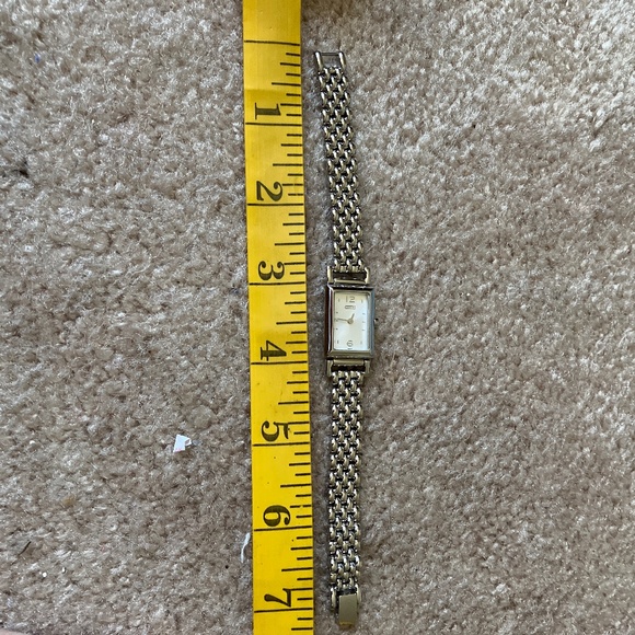 NWT Ladies’ Coach Wristwatch - Picture 5 of 11